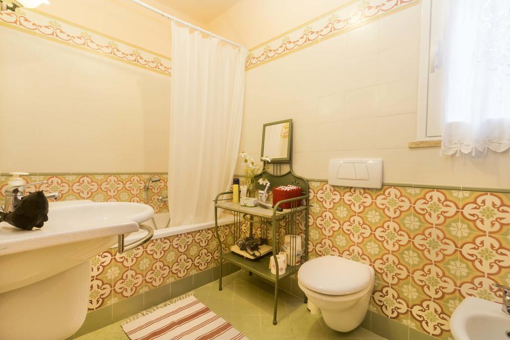 Villa Monserrato - Goelba بورتو أتْسورّو الغرفة الصورة