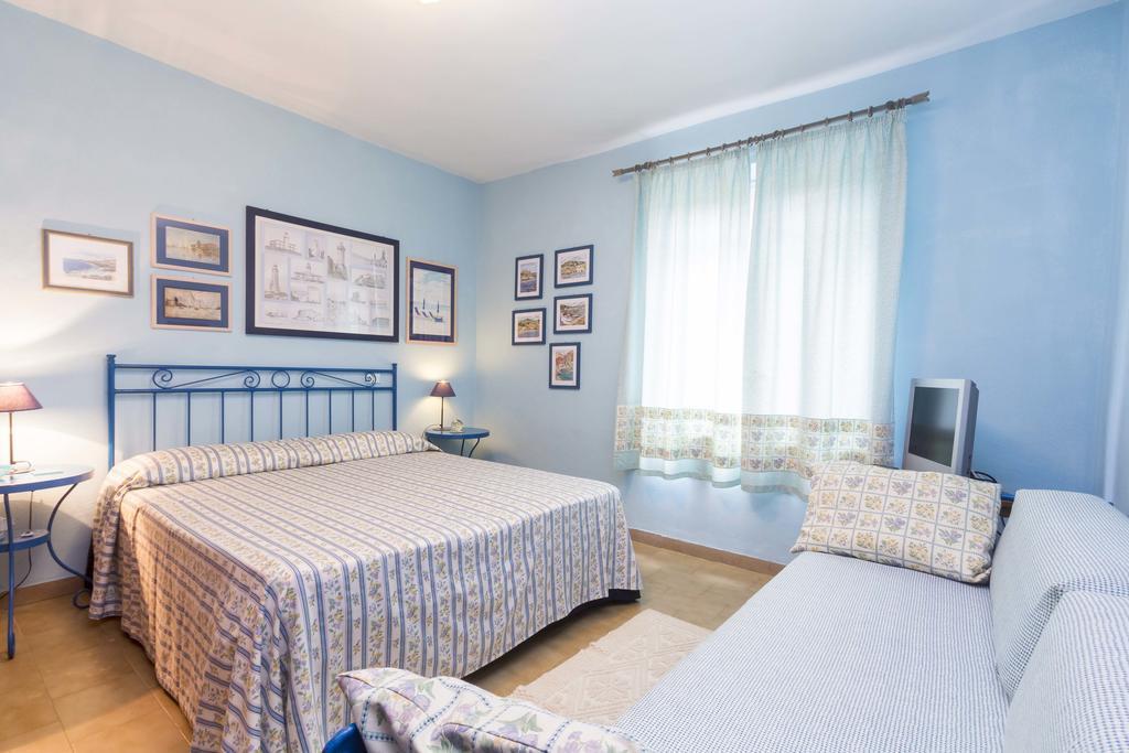 Villa Monserrato - Goelba بورتو أتْسورّو الغرفة الصورة