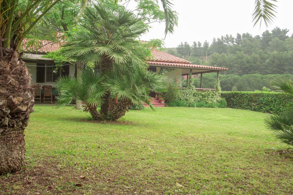 Villa Monserrato - Goelba بورتو أتْسورّو المظهر الخارجي الصورة