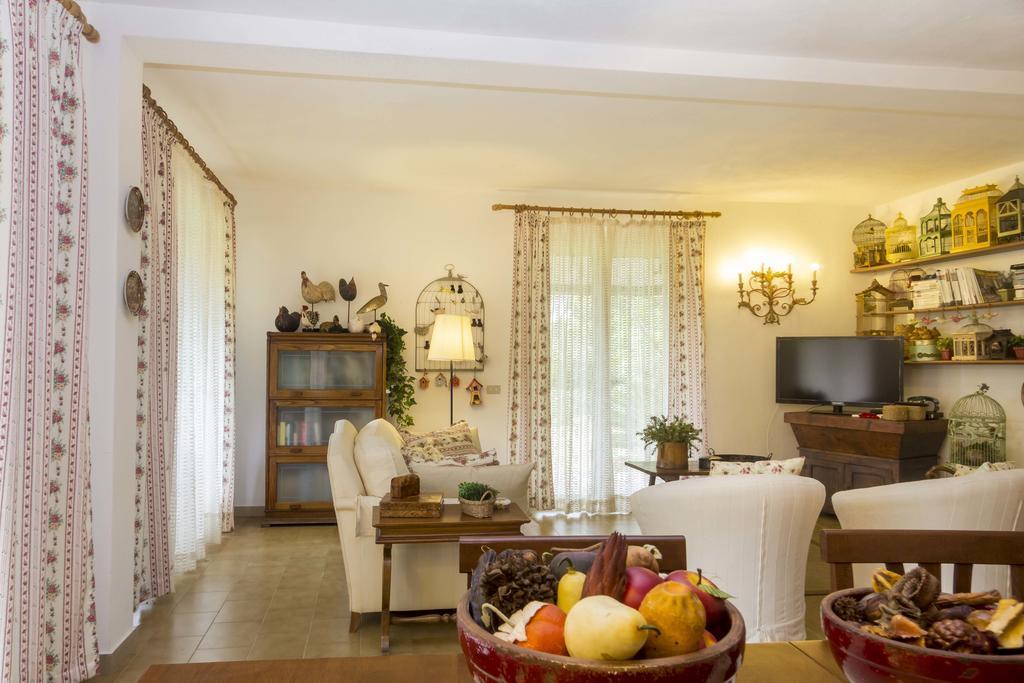 Villa Monserrato - Goelba بورتو أتْسورّو الغرفة الصورة